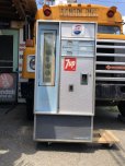 画像1: 50s Vintage Pepsi Vendorlator VF56D-SA Soda Vending Machine Works!! (B998) (1)