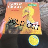 Vintage Sesame Street GRIN & GIGGLE LP Record (C022)