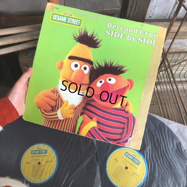 画像1: Vintage Sesame Street Bert and Ernie SIDE by SIDE LP Record (C020)