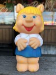 画像1: Vintage The Muppets Show Miss Piggy ? Vinyl Doll (C014) (1)