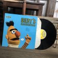 画像4: Vintage Sesame Street BERT'S BLOCKBUSTERS LP Record (C019) (4)