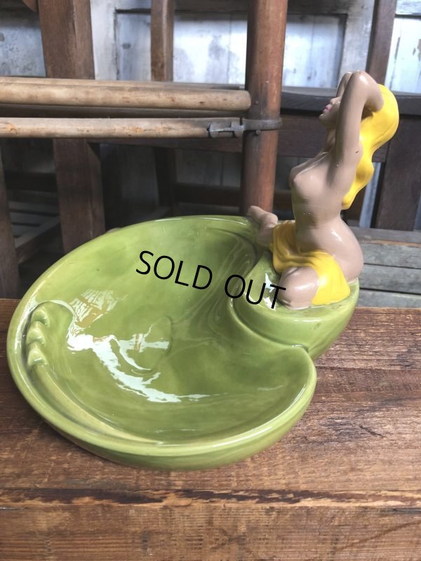 画像4: Vintage Mid Century Nude Naked Woman Lady Pinup Ashtray (C053)