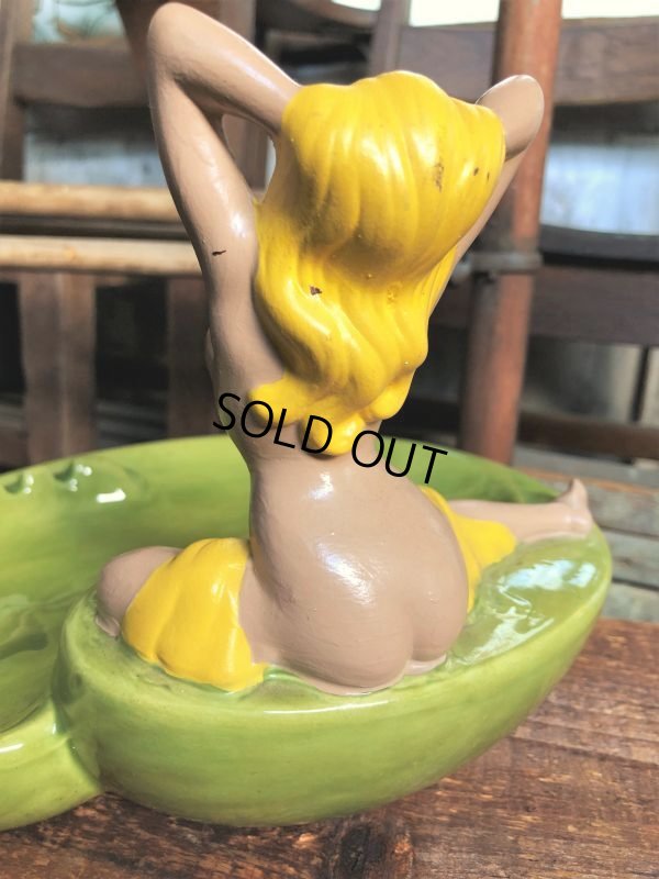 画像9: Vintage Mid Century Nude Naked Woman Lady Pinup Ashtray (C053)