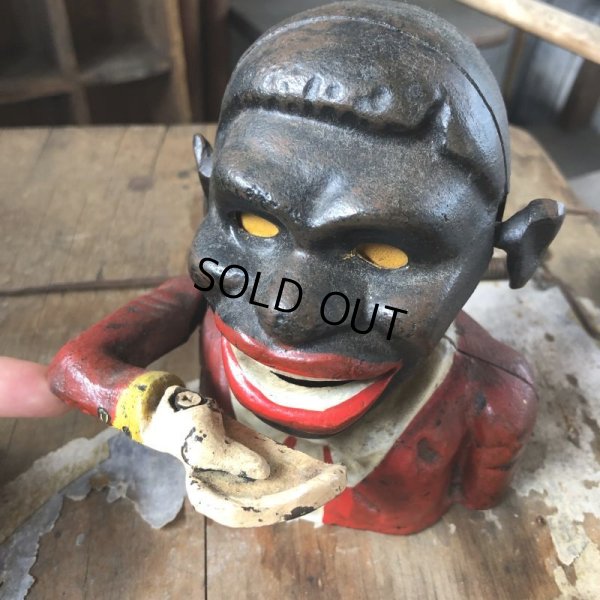 画像8: Vintage Black Man Cast Iron Coin Bank (C066)