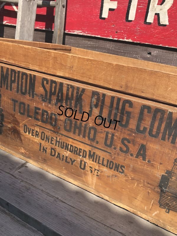 画像12: RARE!  30s Antique Champion Spark Plug Dealer Delivery Wooden Crate (C074)