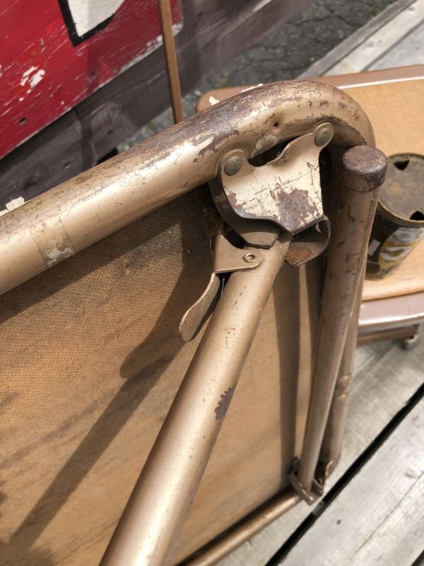 画像16: Vintage Metal Folding Table (C088)
