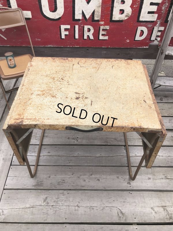 Vintage Metal Folding Table (C090) 2000toys Antique Mall