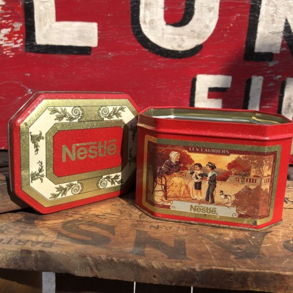 画像2: Vintage Tin Can Nestle 1993 (B924)