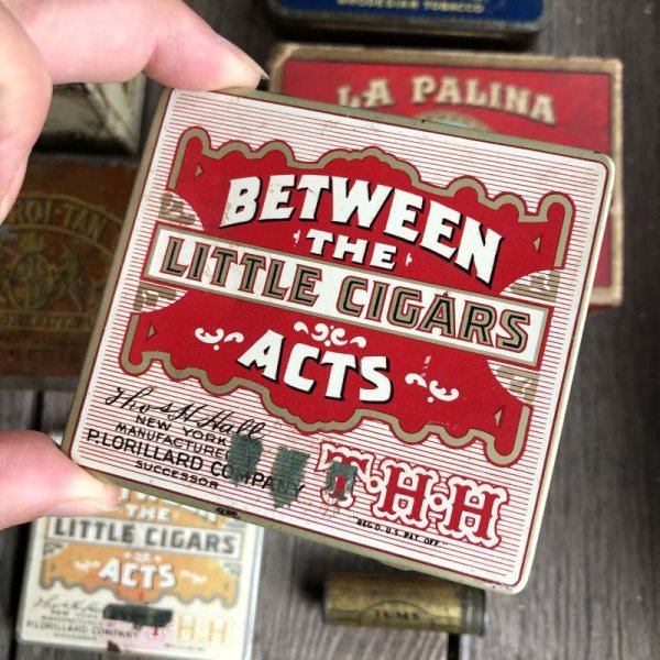 画像1: Vintage Can BETWEEN THE ACTS LITTLE CIGARS (C102)