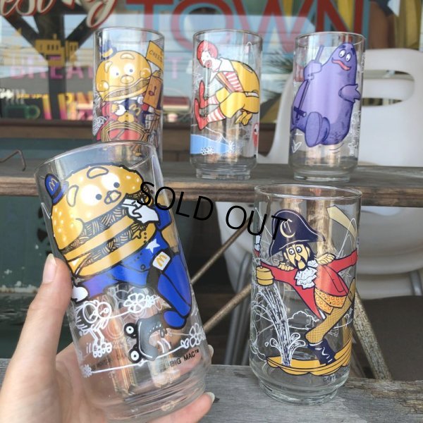 画像12: 70s Vintage Glass McDonaland Action Series Big Mac Police (C190)
