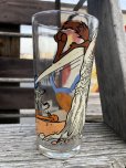 画像2: 70s Vintage Pepsi Glass Road Runner & Wile E. Coyote (C205) (2)