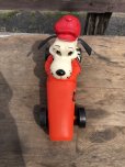 画像10: 70s Vintage 57 Racing Dog Plastic Coin Bank Red (C274)