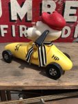 画像2: 70s Vintage 57 Racing Dog Plastic Coin Bank Yellow (C273) (2)