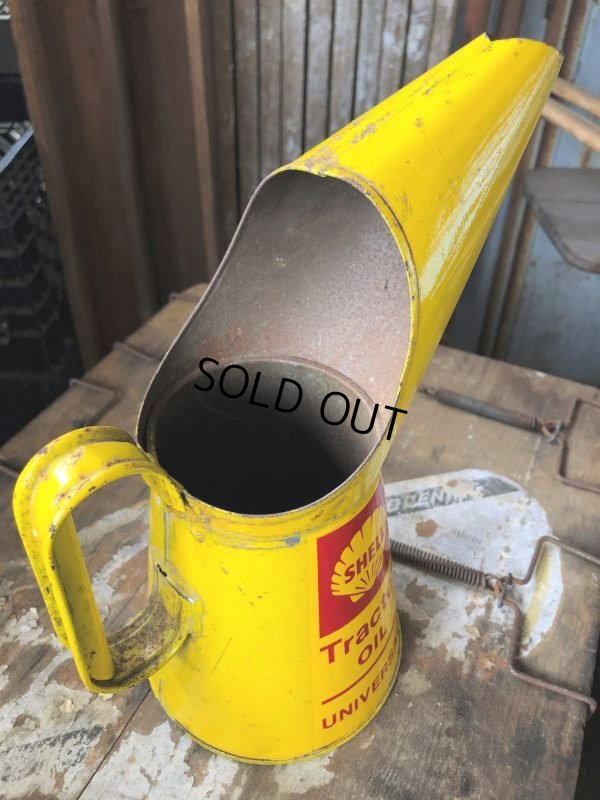 画像14: Vintage Shell Quart Tractor Universal Oil Jug Pourer (C279)