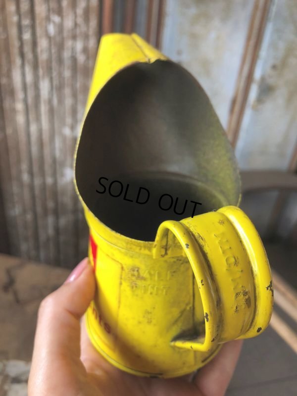 画像11: Vintage Shell Half Pint Lubricants Oil Jug Pourer (C278)