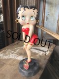 2006 Limited Edition England Betty Boop Connoisseur Porcelain "THE RED PURSE" Statue 12 1/2  (C293)