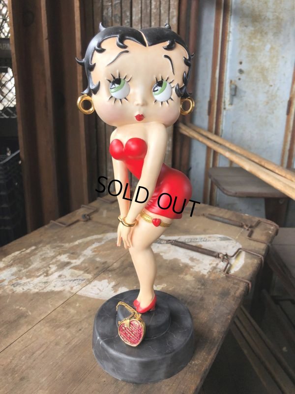 画像1: 2006 Limited Edition England Betty Boop Connoisseur Porcelain "THE RED PURSE" Statue 12 1/2  (C293)