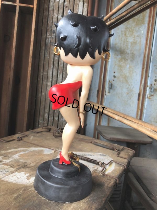 画像3: 2006 Limited Edition England Betty Boop Connoisseur Porcelain "THE RED PURSE" Statue 12 1/2  (C293)