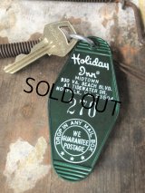 Vintage Motel Key Holiday Inn #270 (C332)