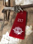 画像1: Vintage Motel Key QUALITY INN #217 (C326) (1)