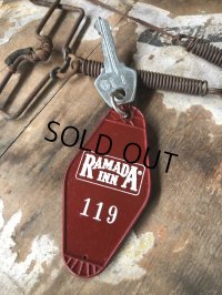 Vintage Motel Key RAMADA INN #119 (C320)