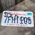 American License Number Plate / California 7FHT105 (B394)