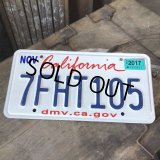 American License Number Plate / California 7FHT105 (B394)