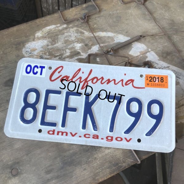 画像1: Vintage American License Number Plate / California 8EFK799 (B388)