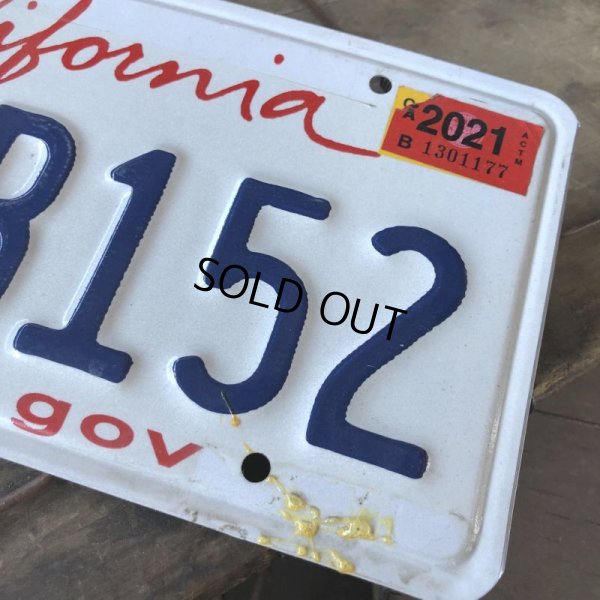 画像2: Vintage American License Number Plate / California 8HTB152 (B385)
