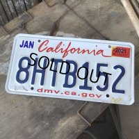 Vintage American License Number Plate / California 8HTB152 (B385)