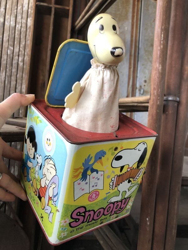 画像1: Vintage Mattel Snoopy in the Music Box JUNK (B422)