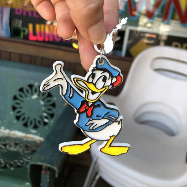 画像1: Vintage Disney Donald Duck Key Chain (C104) 