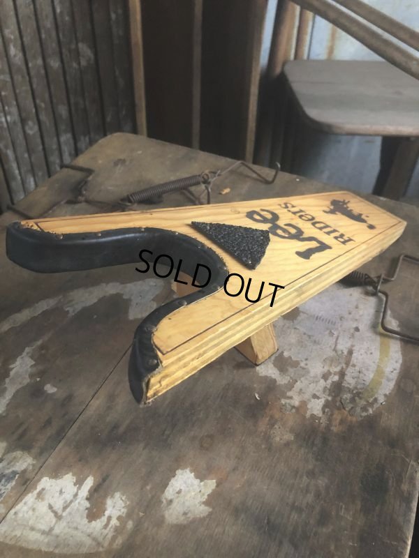 画像3: Vintage LEE RIDERS Advertising Wood Boot Jack Bucking Horse (B455)