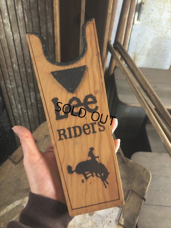 画像18: Vintage LEE RIDERS Advertising Wood Boot Jack Bucking Horse (B455)