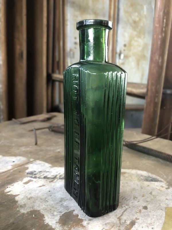 画像2: Antique NOT TO BE TAKEN Glass Bottle (B487)