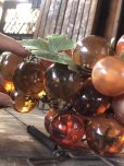 画像12: Vintage Mid-Century Lucite Acrylic Amber Grapes on Driftwood Base (B498)