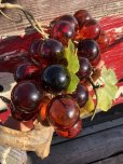 画像7: Vintage Mid-Century Lucite Acrylic Amber Grapes on Driftwood Base (B499)