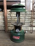 Vintage Coleman Lantern 220H 2/1974 (B510)