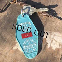 Vintage Motel Key RAMADA INN #25 (B573)