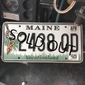 00s Vintage American License Number Plate / MAINE 2438 QD (B607)