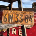 30s Vintage American License Number Plate / 1934 CALIFORNIA 6W 33 84 (B639)