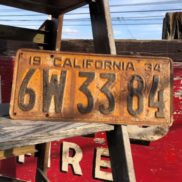 画像1: 30s Vintage American License Number Plate / 1934 CALIFORNIA 6W 33 84 (B639)