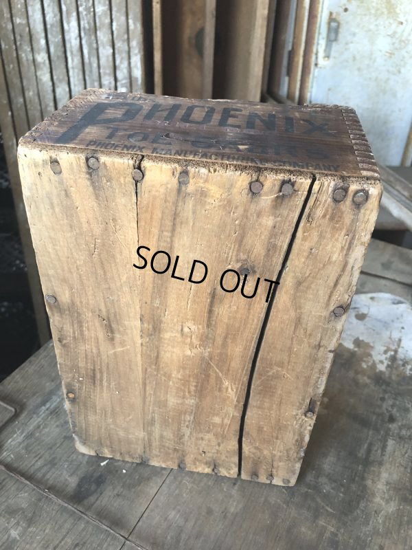 画像12: Antique Phoenix Bull Gog Toe Calks Wooden Box (B667)