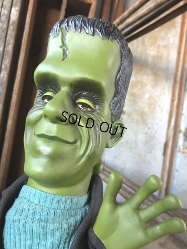 画像17: 60s Vintage Mattel The Munsters TV Show Herman Tanking Hand Puppet Doll (B686)