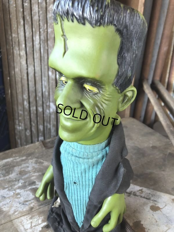 画像9: 60s Vintage Mattel The Munsters TV Show Herman Tanking Hand Puppet Doll (B686)
