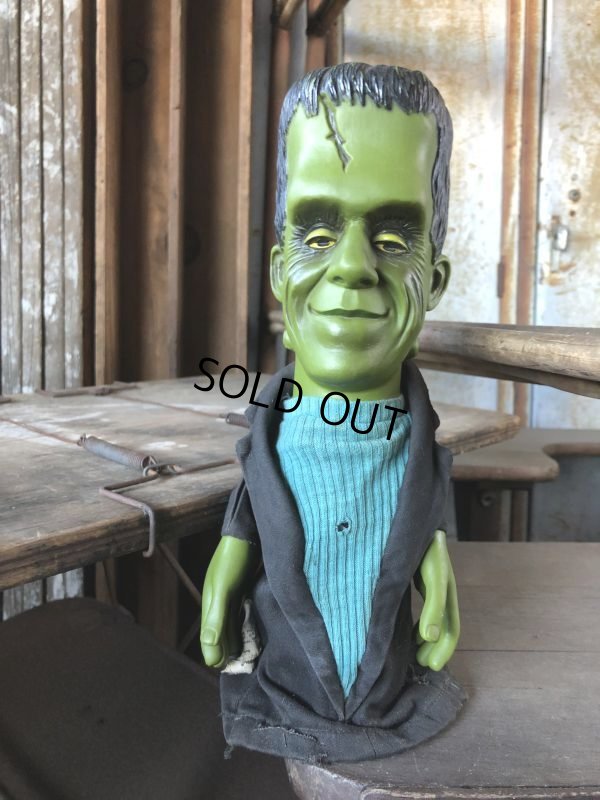 画像1: 60s Vintage Mattel The Munsters TV Show Herman Tanking Hand Puppet Doll (B686)