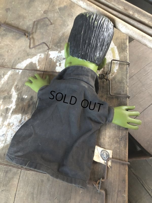 画像23: 60s Vintage Mattel The Munsters TV Show Herman Tanking Hand Puppet Doll (B686)