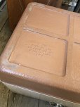 画像12: Vintage Coleman Cooler Box Butter Nuts (B739)