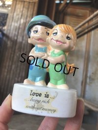 80s Vintage Kim Casali LOVE IS FOR SHARING Ceramic Figurine (B773)