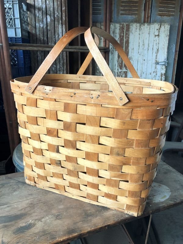画像1: Vintage U.S.A. Laundry Basket (B821)